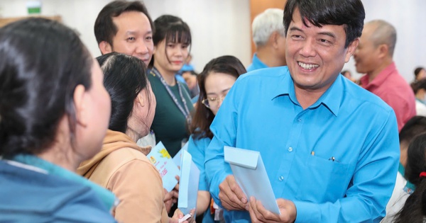 Không để ai bị bỏ lại phía sau