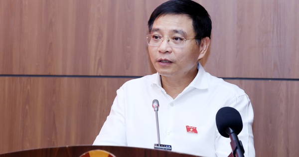 Phó Thủ tướng: Trình Bộ Chính trị đề án cải cách chính sách tiền lương trong quý II/2026