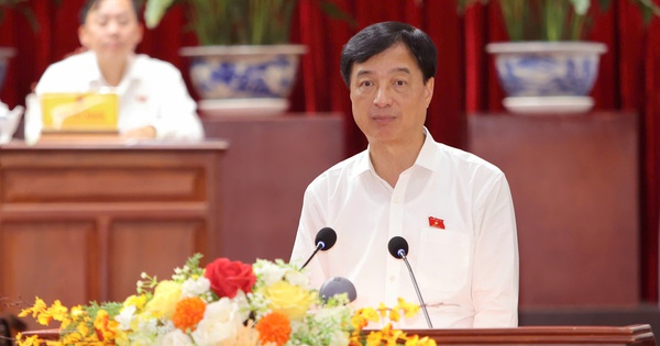 Trưởng Ban Tổ chức Trung ương trả lời nhiều vấn đề cử tri Cần Thơ quan tâm