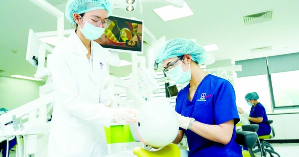 Giữ ổn định học phí, giảm gánh nặng cho phụ huynh