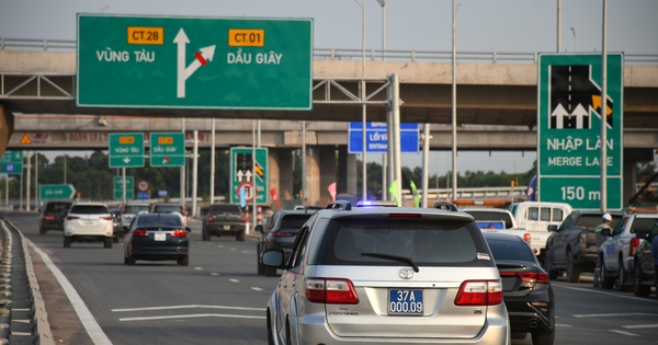 Chính thức thông xe tuyến cao tốc Biên Hòa - Vũng Tàu, xóa thế độc đạo của Quốc lộ 51
