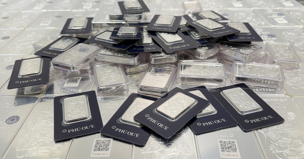 Giá bạc hôm nay 3-4: Đi lên cùng giá vàng