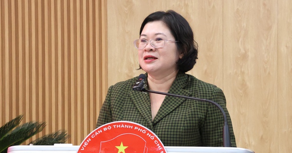 Tích hợp bảo vệ nền tảng tư tưởng Đảng vào đào tạo chính trị