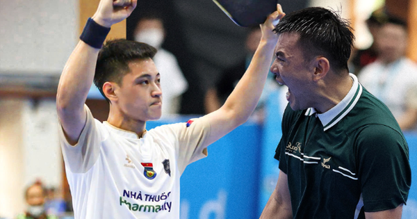 Lý Hoàng Nam hạ tay vợt 