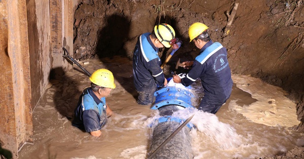 TPHCM: Nhiều khu vực nước yếu do bể ống DN1000 Chợ Lớn