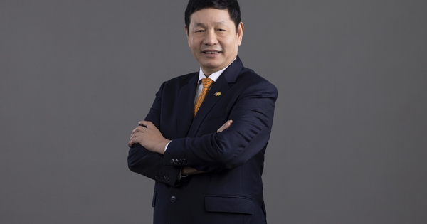 Nhật Bản trao tặng Chủ tịch FPT Trương Gia Bình Huân chương Mặt trời mọc