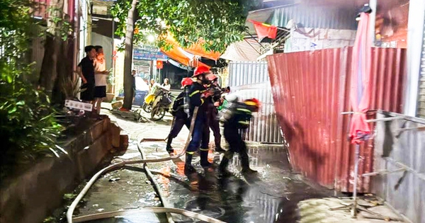 Phát hiện 2 thi thể trong nhà vệ sinh sau khi dập tắt đám cháy