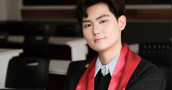 Hữu Khanh, thí sinh của Mr World Vietnam tốt nghiệp xuất sắc ĐH Ngoại Thương, IELTS 7,0