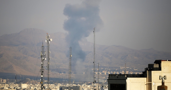 Chiến sự Trung Đông ngày 4-4: Mỹ-Israel đánh siêu tổ hợp hóa dầu, Iran dọa 