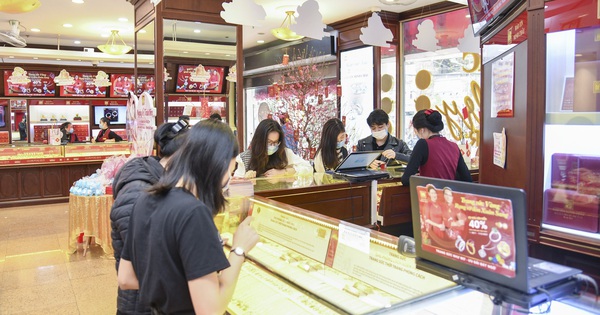 Sáng 6-4, giá vàng nhẫn trơn tại Bảo Tín Minh Châu giảm cả triệu đồng