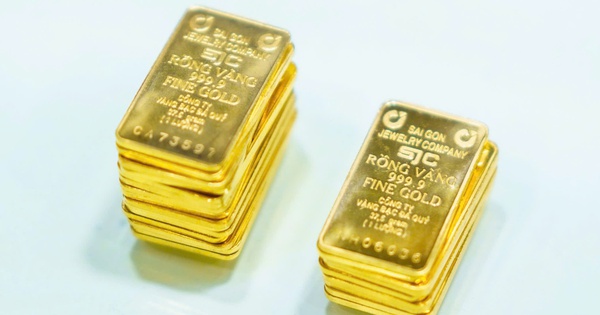 Giá vàng hôm nay 6-4: Vừa mở cửa, vàng, bạc đã rớt nhanh