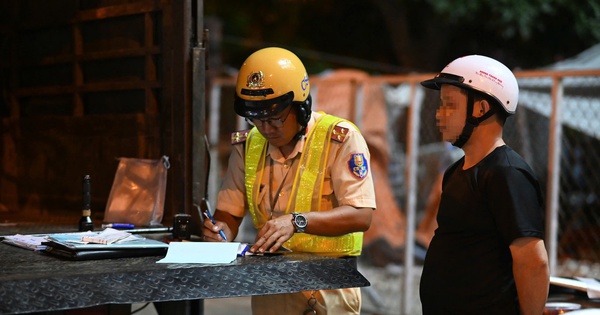 Bàn thêm về ép uống rượu bia bị phạt đến 3 triệu đồng