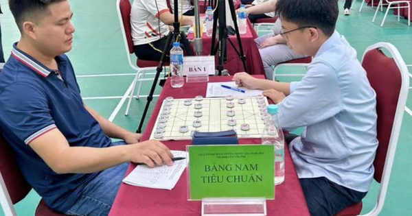 Nhà vô địch cờ tướng thế giới Lại Lý Huynh thua sốc ở tứ kết quốc gia