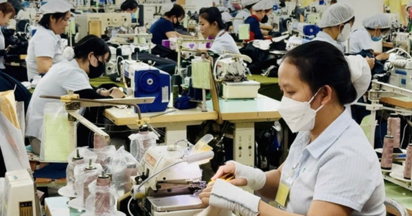 Công đoàn sẽ lấy ý kiến việc hoán đổi ngày nghỉ dịp Giỗ Tổ Hùng Vương và 30-4, 1-5