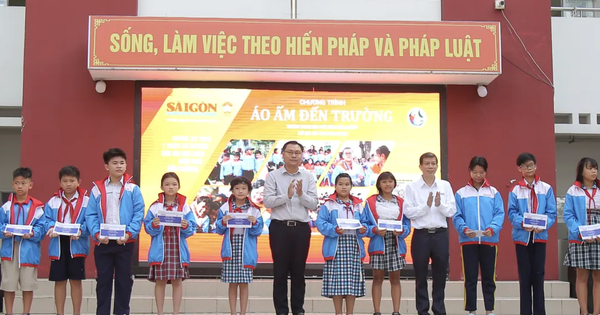 Hoàng Đức vắng mặt, hoạt động 