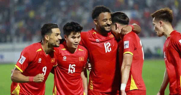 Tuyển Việt Nam thắng 13 trận liên tiếp, lập kỷ lục "khủng" khiến truyền thông Thái Lan bội phục