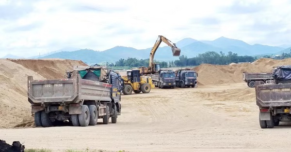 Gia Lai tổ chức họp khẩn trước “cơn sốt” giá vật liệu xây dựng