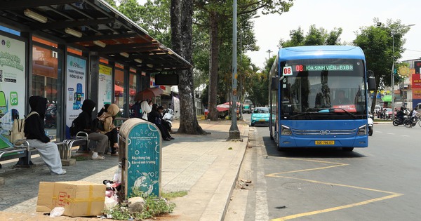 Miễn phí xe buýt: Tầm nhìn xa cho giao thông đô thị