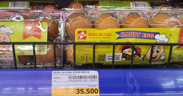 Cùng một loại rau, giá chợ lẻ cao gấp 2-3 lần chợ đầu mối