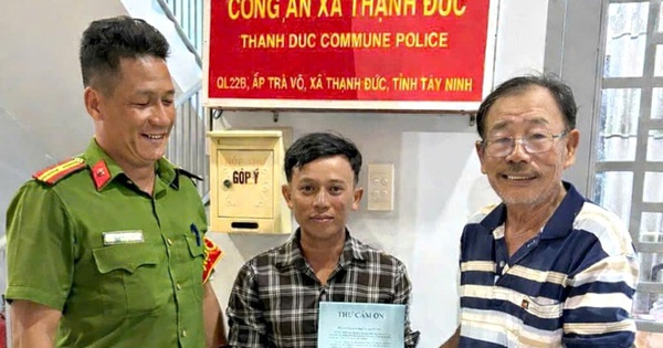 Hành động đẹp của nam thanh niên nhặt được ví có tiền, USD và vàng