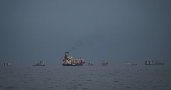 Điểm nóng xung đột ngày 10-4: Tình trạng bấp bênh tại eo biển Hormuz