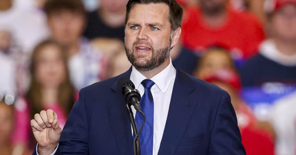 Iran cáo buộc Mỹ vi phạm, Mỹ nói 