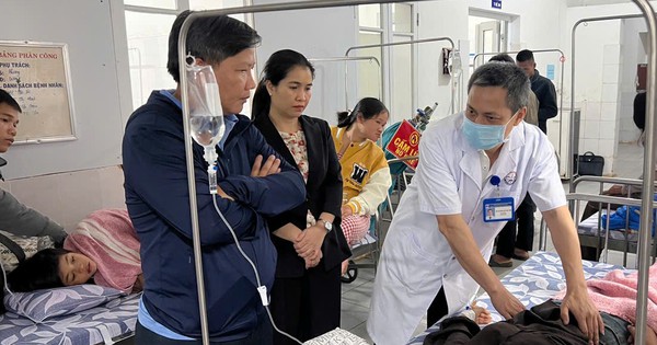 Quảng Trị: Hàng chục người nhập viện sau khi ăn bánh mì