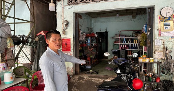 Đuổi chém hàng xóm sau khi bị công an nhắc nhở