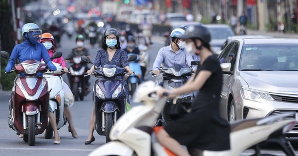 Hà Nội lùi thời hạn thông qua việc cấm xe máy xăng
