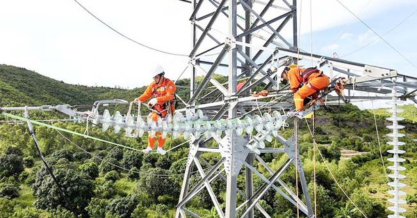EVN tiết kiệm ngàn tỉ đồng từ chuyển đổi số