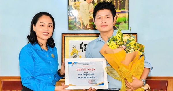 Chương trình nghệ thuật 'Vòng tay yêu thương": Hướng đến người lao động khó khăn