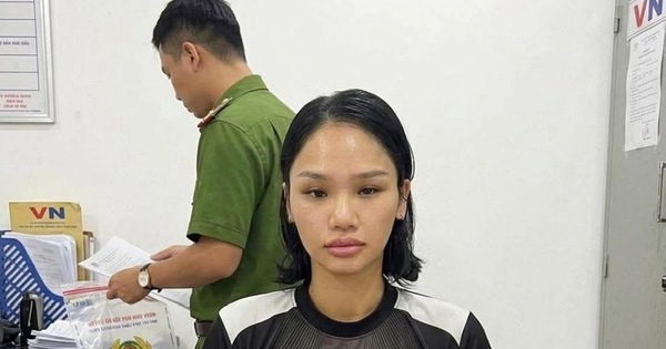 Lộ những hình ảnh của Miu Lê tại 