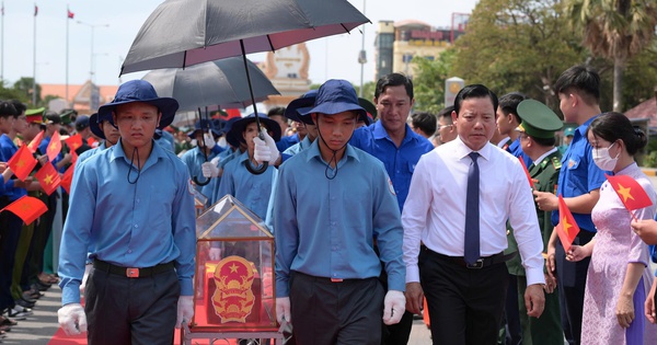 Tây Ninh đón các anh hùng liệt sĩ trở về đất mẹ