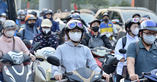 Hà Nội dự kiến hỗ trợ tối đa 5 triệu đồng mỗi người đổi xe máy xăng sang xe điện