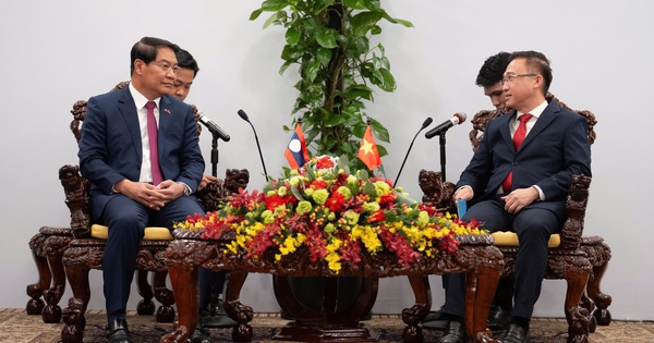 TPHCM tăng cường hợp tác với thủ đô Vientiane của Lào