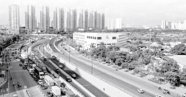 Báo in ngày 16-5: Văn minh đô thị từ những chuyện rất nhỏ