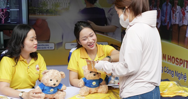 Ngày hội việc làm đặc biệt cho người dân bị ảnh hưởng bởi việc sắp xếp vỉa hè