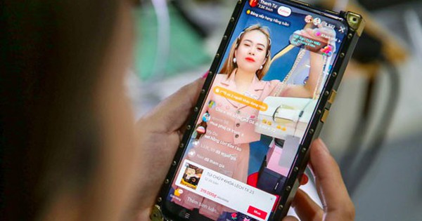 Cảnh báo chiêu lừa đảo bằng AI mới, người mua hàng online cần chú ý
