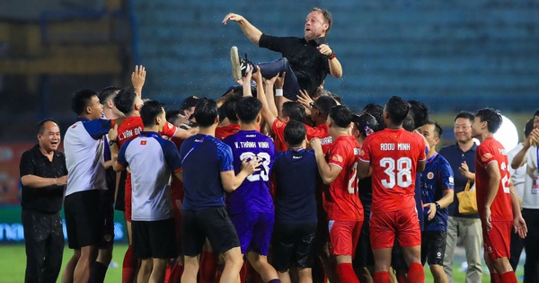 Vòng 23 V-League: CAHN đăng quang sớm, PVF-CAND trở lại chót bảng