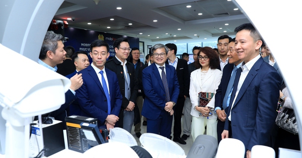 Hà Nội: Khoa học, công nghệ không dừng lại ở báo cáo mà phải tạo ra sản phẩm