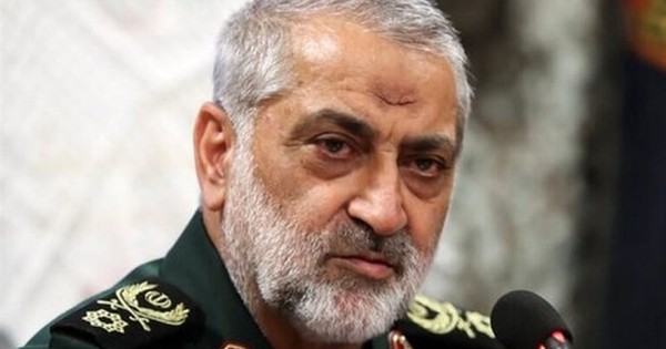 Tướng Iran đe dọa "nghiền nát" Mỹ, chỉ trích Tổng thống Donald Trump