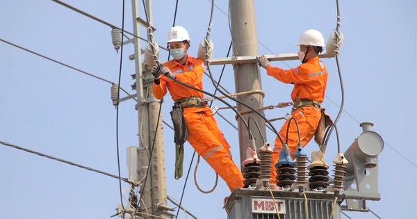 Nắng nóng 2026: Vì sao hóa đơn tiền điện dễ tăng mạnh?