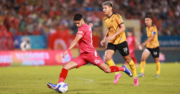Tân vương V-League và khát vọng biển lớn