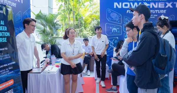 Khu vực công tăng tốc hút nhân lực chất lượng cao