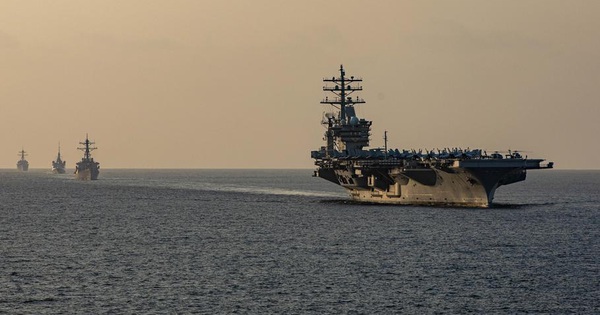 NATO can thiệp quân sự mạnh tay tại eo biển Hormuz?