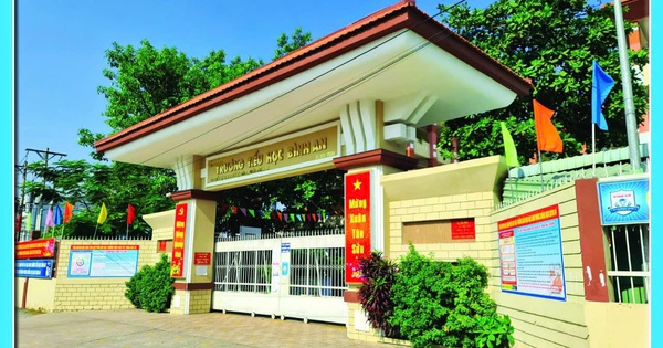 Học sinh lớp 1 nghi bị bạo lực học đường, nhà trường chuyển lớp gây tranh cãi