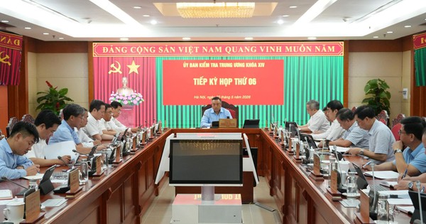 Ủy ban Kiểm tra Trung ương kỷ luật và đề nghị kỷ luật nhiều lãnh đạo, nguyên lãnh đạo 2 tỉnh