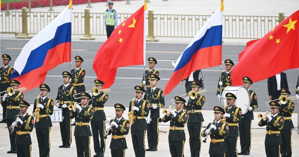 Chủ tịch Trung Quốc Tập Cận Bình hội kiến Tổng thống Nga Vladimir Putin