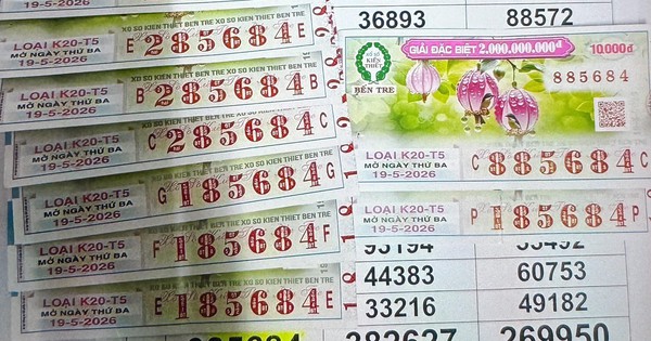 Đại lý ráo riết tìm khách hàng trúng 2 giải độc đắc xổ số miền Nam