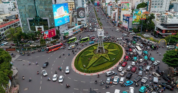 Cận cảnh vòng xoay Nguyễn Bỉnh Khiêm trước ngày phân luồng
